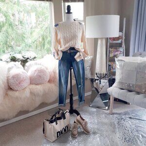 EUC Zara blue dark wash denim jeans, 6